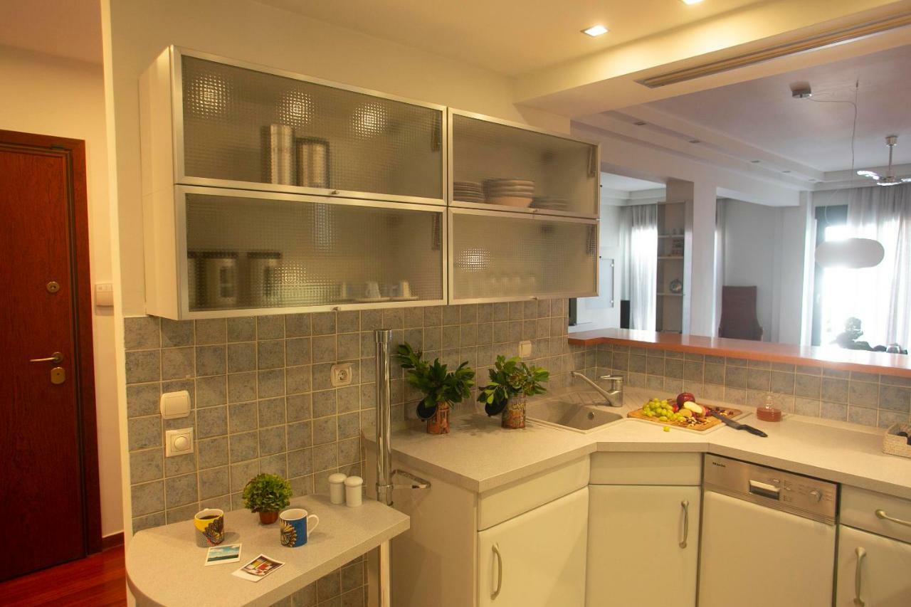 The Lux Gorgeous Apartment テッサロニキ エクステリア 写真